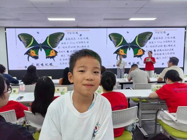 冯俊熙.jpg